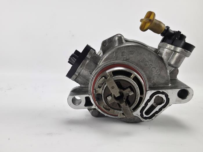 Usagé Pompe à vide (diesel) Ford Transit Connect (PJ2) 1.5 EcoBlue Prix € 60,50 Prix TTC proposé par WH Carparts