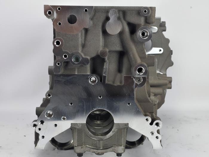 Engine crankcase from a Mercedes-Benz V (447.8) 2.0 200d 16V 4-Matic 2020