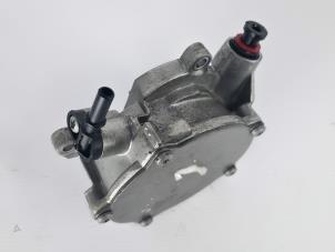 Gebrauchte Vakuumpumpe (Diesel) Ford Transit 2.0 TDCi 16V Eco Blue 130 Preis € 90,75 Mit Mehrwertsteuer angeboten von WH Carparts