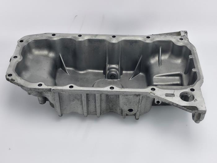 Gebrauchte Ölwanne Ford Focus 3 1.5 EcoBoost 16V 150 Preis € 36,30 Mit Mehrwertsteuer angeboten von WH Carparts