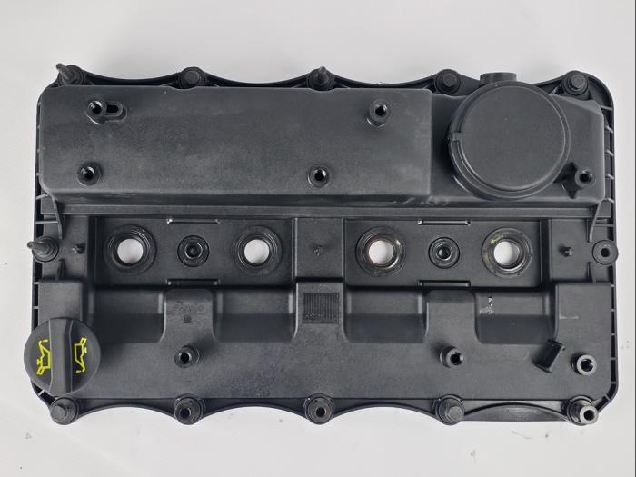 Usagé Couvercle soupapes Ford Transit Custom 2.2 TDCi 16V Prix € 66,55 Prix TTC proposé par WH Carparts
