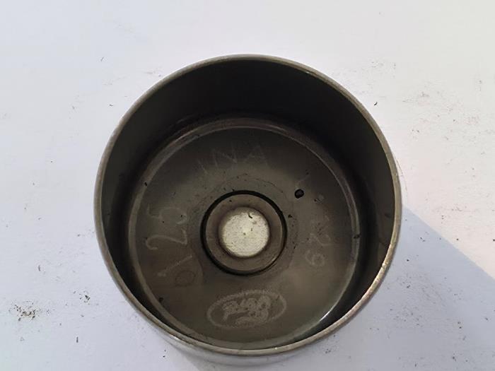 Ventilstößel van een Ford Grand C-Max (DXA) 1.0 Ti-VCT EcoBoost 12V 125 2019