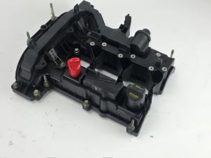Ventildeckel van een Ford Focus 3 Wagon 1.0 Ti-VCT EcoBoost 12V 125 2016
