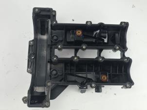 Ventildeckel van een Ford Focus 3 Wagon 1.0 Ti-VCT EcoBoost 12V 125 2016
