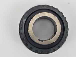 Begagnade Remskiva, vevaxel Ford Transit 2.0 TDCi 16V Eco Blue 130 Pris € 24,20 Inklusive moms erbjuds av WH Carparts