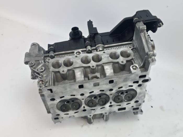 Begagnade Topplock Ford Grand C-Max (DXA) 1.0 Ti-VCT EcoBoost 12V 125 Pris € 453,75 Inklusive moms erbjuds av WH Carparts