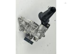 Ölpumpe van een Ford Transit 2.0 TDCi 16V Eco Blue 130 2020