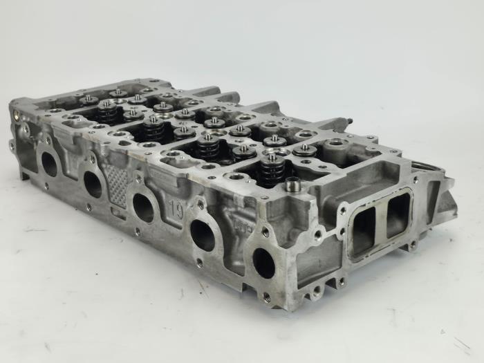 Usagé Culasse Ford Transit Connect (PJ2) 1.5 EcoBlue Prix € 423,50 Prix TTC proposé par WH Carparts