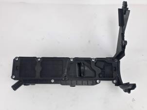 Ventildeckel van een Ford Transit Connect (PJ2) 1.6 TDCi 16V 95 2014