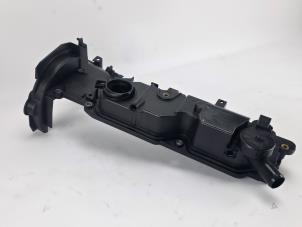 Ventildeckel van een Ford Transit Connect (PJ2) 1.6 TDCi 16V 95 2014