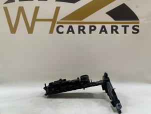 Ventildeckel van een Ford Transit Connect (PJ2) 1.6 TDCi 16V 95 2014