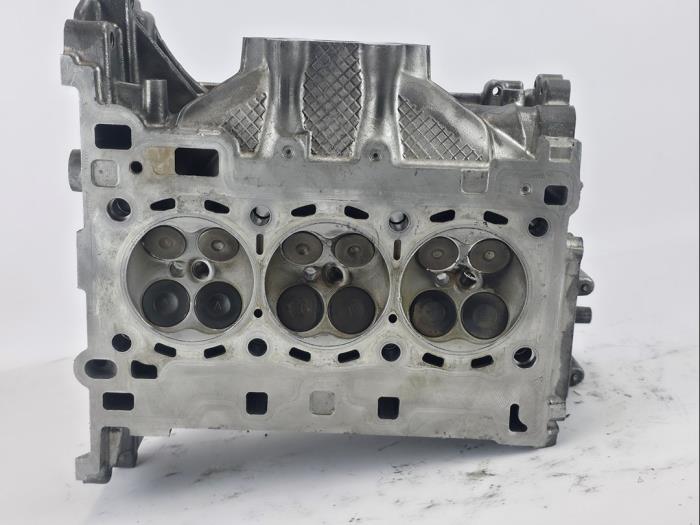 Usagé Culasse Ford Grand C-Max (DXA) 1.0 Ti-VCT EcoBoost 12V 125 Prix € 272,25 Prix TTC proposé par WH Carparts