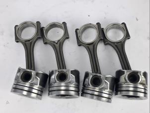 Piston d'un Ford Focus 4 1.5 EcoBlue 120 2021