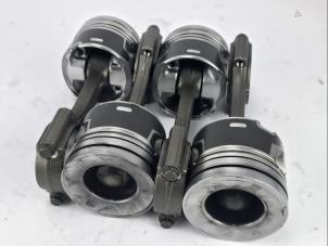 Piston d'un Ford Focus 4 1.5 EcoBlue 120 2021