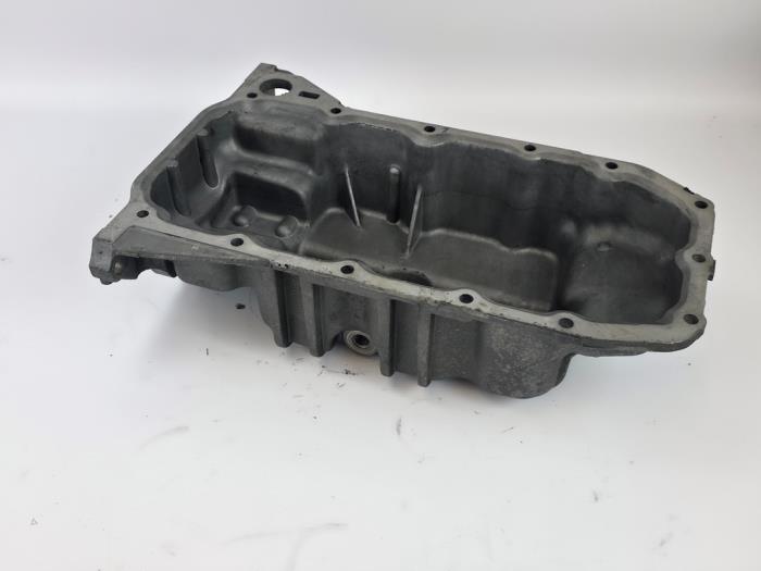 Ölwanne van een Ford Focus 3 1.5 EcoBoost 16V 150 2018
