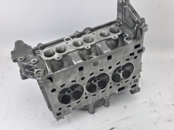 Usagé Culasse Ford Grand C-Max (DXA) 1.0 Ti-VCT EcoBoost 12V 125 Prix € 272,25 Prix TTC proposé par WH Carparts