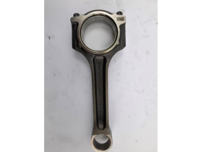 Usagé Bielle Ford Focus 3 1.5 EcoBoost 16V 150 Prix € 48,40 Prix TTC proposé par WH Carparts