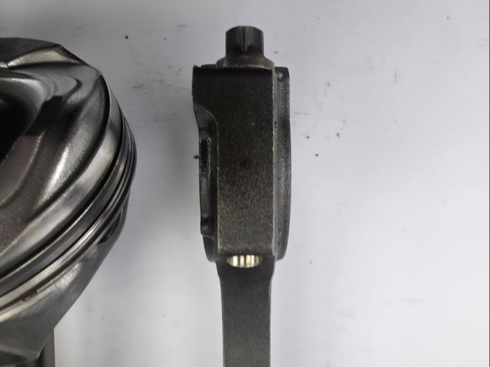 Tlok z Ford Focus 3 1.5 EcoBoost 16V 150 2018