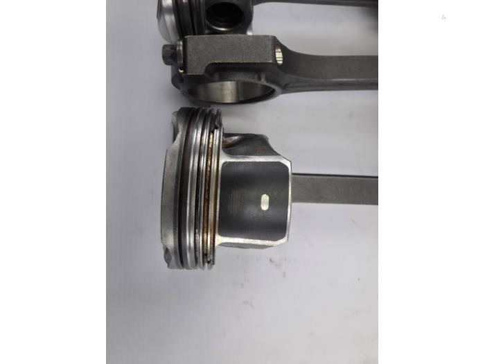 Tlok z Ford Focus 3 1.5 EcoBoost 16V 150 2018