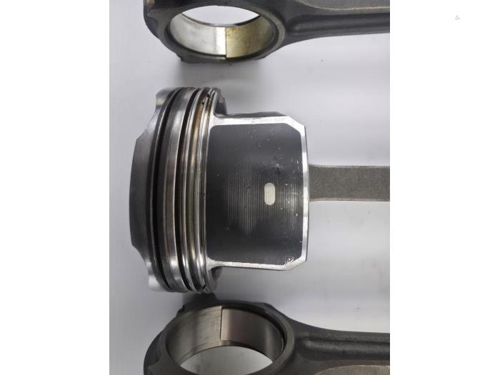 Tlok z Ford Focus 3 1.5 EcoBoost 16V 150 2018