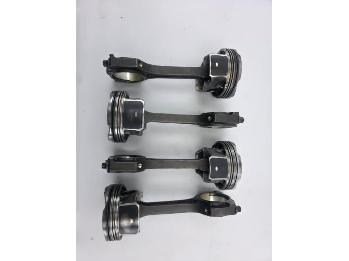 Tlok z Ford Focus 3 1.5 EcoBoost 16V 150 2018