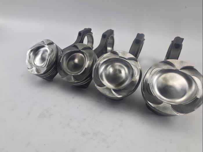 Piston d'un Ford Focus 3 1.5 EcoBoost 16V 150 2019