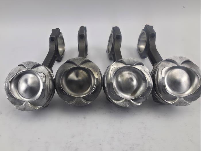 Piston d'un Ford Focus 3 1.5 EcoBoost 16V 150 2019