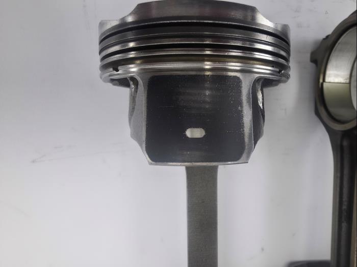 Piston d'un Ford Focus 3 1.5 EcoBoost 16V 150 2019