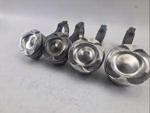 Piston d'un Ford Focus 3 1.5 EcoBoost 16V 150 2019