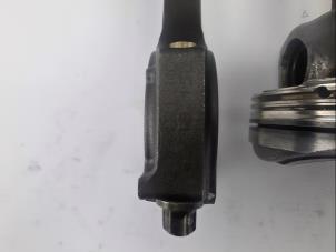 Piston d'un Ford Focus 3 1.5 EcoBoost 16V 150 2019