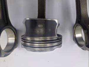 Piston d'un Ford Focus 3 1.5 EcoBoost 16V 150 2019