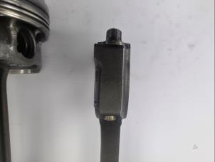 Piston d'un Ford Focus 3 1.5 EcoBoost 16V 150 2019