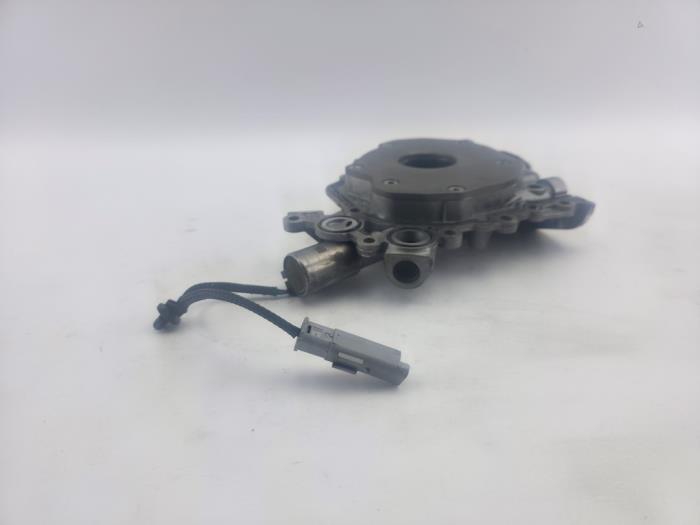 Gebrauchte Ölpumpe Ford Transit Connect (PJ2) 1.5 EcoBlue Preis € 60,50 Mit Mehrwertsteuer angeboten von WH Carparts