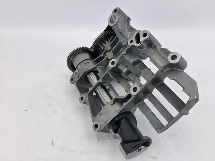 Gebrauchte Ausgleichswelle Ford Grand C-Max (DXA) 1.0 Ti-VCT EcoBoost 12V 125 Preis € 242,00 Mit Mehrwertsteuer angeboten von WH Carparts