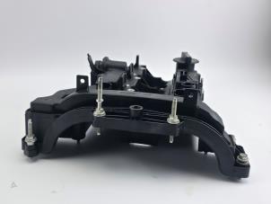 Ventildeckel van een Ford Focus 3 Wagon 1.0 Ti-VCT EcoBoost 12V 125 2016