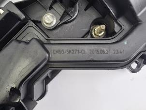 Ventildeckel van een Ford Focus 3 Wagon 1.0 Ti-VCT EcoBoost 12V 125 2016