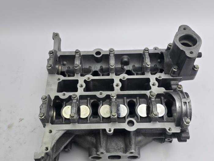 Culasse d'un Ford Grand C-Max (DXA) 1.0 Ti-VCT EcoBoost 12V 125 2020