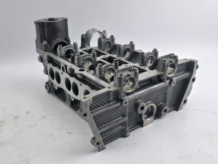 Culasse d'un Ford Grand C-Max (DXA) 1.0 Ti-VCT EcoBoost 12V 125 2020