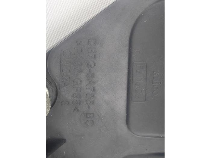 Used PCV valve Ford Focus 3 1.5 EcoBoost 16V 150 Price € 30,25 Inclusive VAT offered by WH Carparts