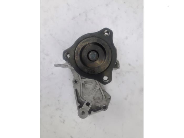 Begagnade Vattenpump Ford Kuga II 1.5 EcoBoost 16V 150 Pris € 36,30 Inklusive moms erbjuds av WH Carparts