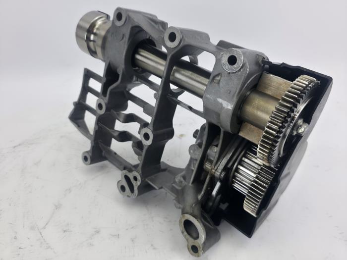 Gebrauchte Ausgleichswelle Ford Grand C-Max (DXA) 1.0 Ti-VCT EcoBoost 12V 125 Preis € 242,00 Mit Mehrwertsteuer angeboten von WH Carparts