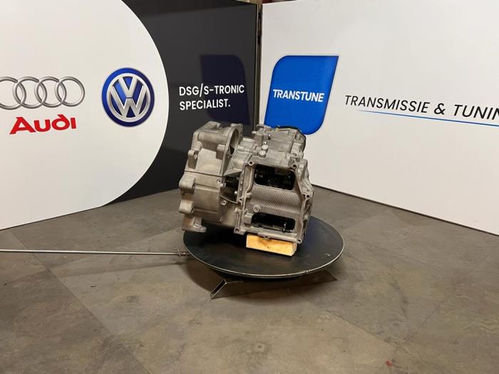 Gearbox from a Volkswagen Polo V (6R) 1.4 16V 2009