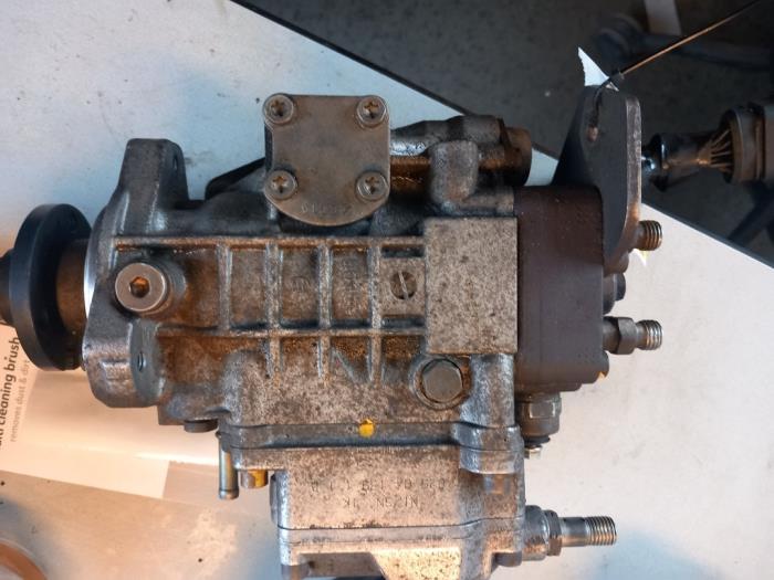 Begagnade Dieselpump Volkswagen Golf IV (1J1) 1.9 TDI Pris € 150,00 Marginaltabell erbjuds av Umit Sloperij
