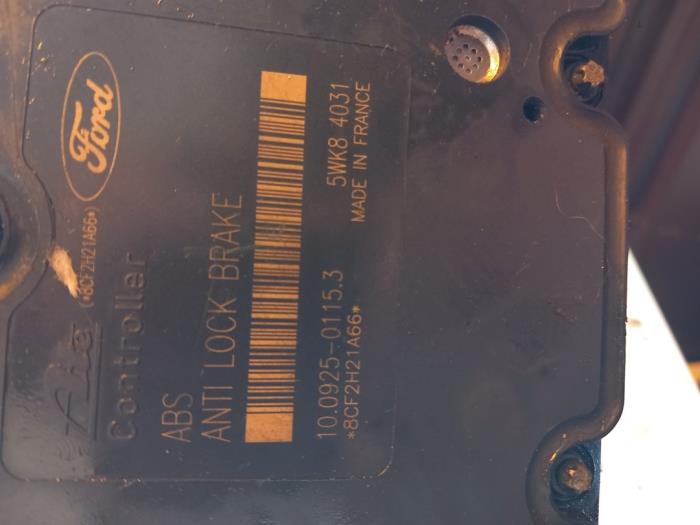 Begagnade ABS-pump Ford Focus 1 1.8 TDCi 115 Pris € 45,00 Marginaltabell erbjuds av Umit Sloperij