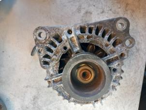 Dynamo van een Seat Ibiza III (6L1) 1.4 16V 75 2006