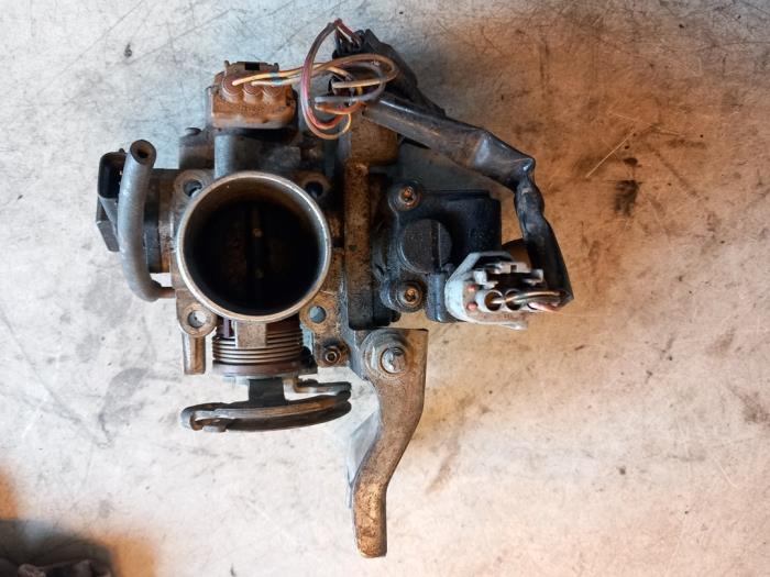 Gebrauchte Drosselklappengehäuse Daihatsu Cuore (L251/271/276) 1.0 12V DVVT Preis € 45,00 Margenregelung angeboten von Umit Sloperij