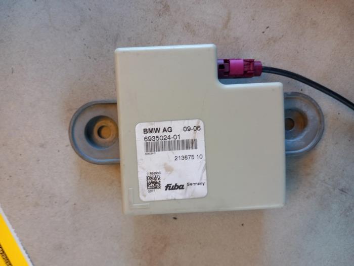 Używane Antena BMW X1 (E84) xDrive 20d 2.0 16V Cena € 20,00 Procedura marży oferowane przez Umit Sloperij