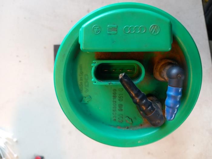 Gebrauchte Benzinpumpe Volkswagen Polo IV (9N1/2/3) 1.4 FSI 16V Preis € 40,00 Margenregelung angeboten von Umit Sloperij