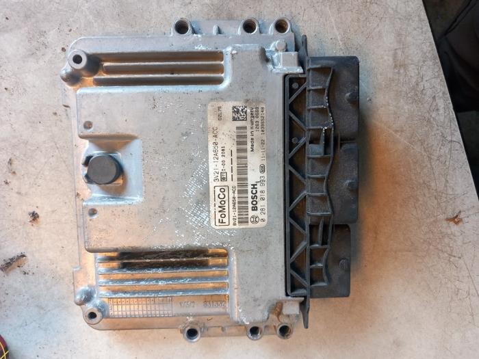 Used Engine management computer Ford Fiesta 6 (JA8) 1.4 TDCi Price € 90,00 Margin scheme offered by Umit Sloperij