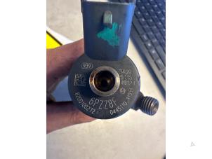 Stecker Einspritzdüse van een Renault Laguna II Grandtour (KG) 1.9 dCi 2003